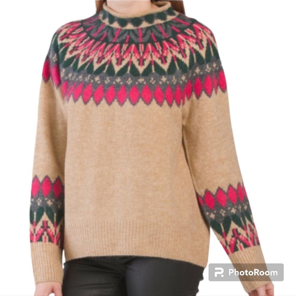 Vince Camuto Size Medium Tan Pink Colorful Fair Isle Scandi Funnel Neck Sweater